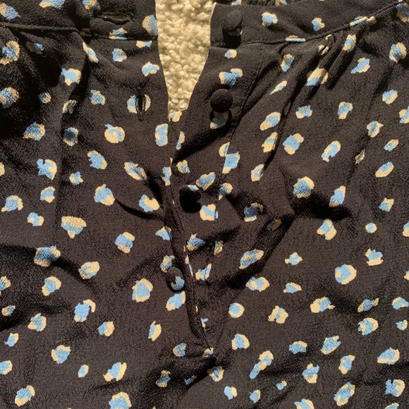 Sanctuary (Nordstrom) blue semi cropped blouse M - Picture 5 of 6